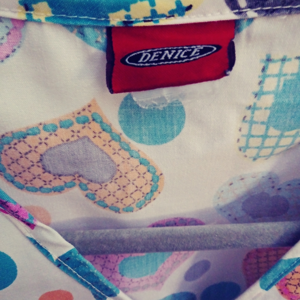 Denice Scrub Top - Small (2 for $10) - Picture 4 of 4